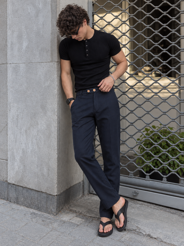 Casual Fit: Navy Linen Pants
