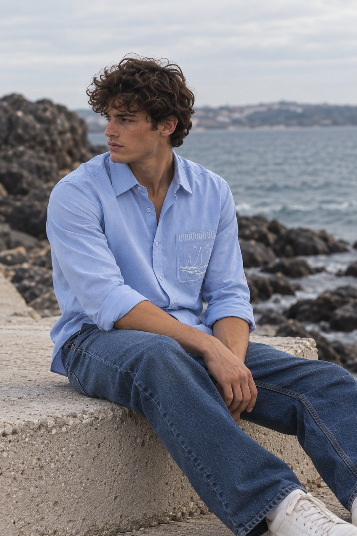 Pocket Yacht Embroidery : Linen Blue Shirt