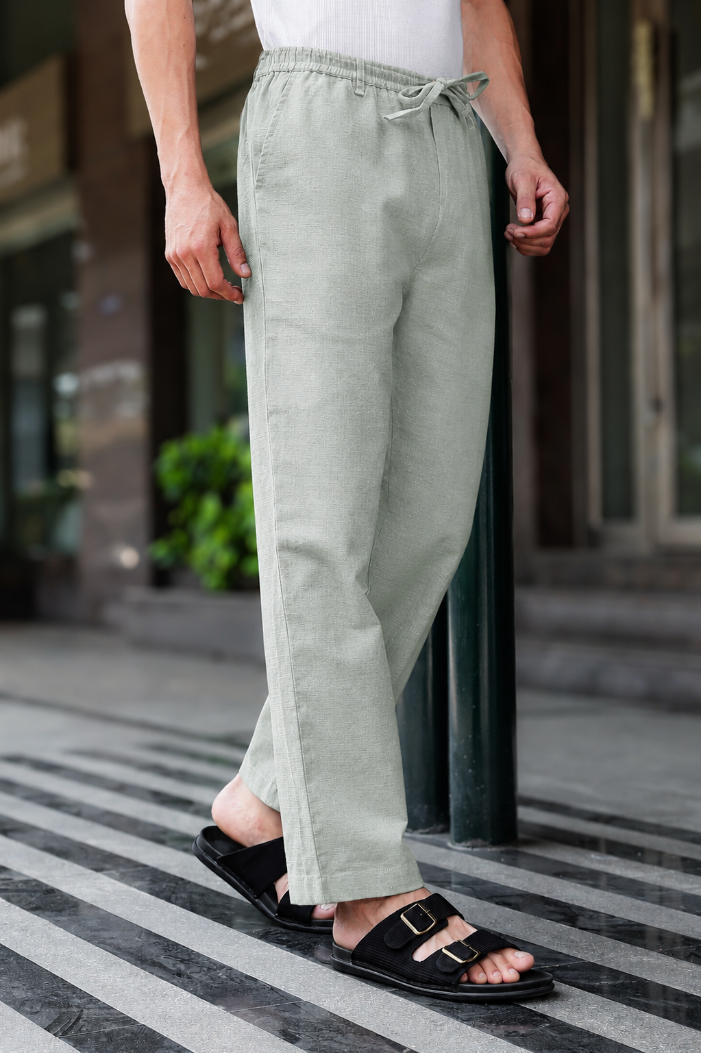 Linen : Sage Green Trousers
