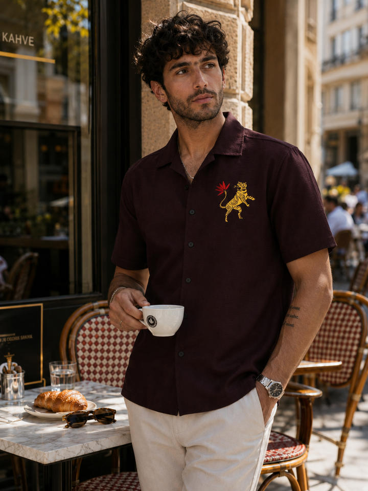 Tiger: Embroidery Textured Fabric Cuban shirt