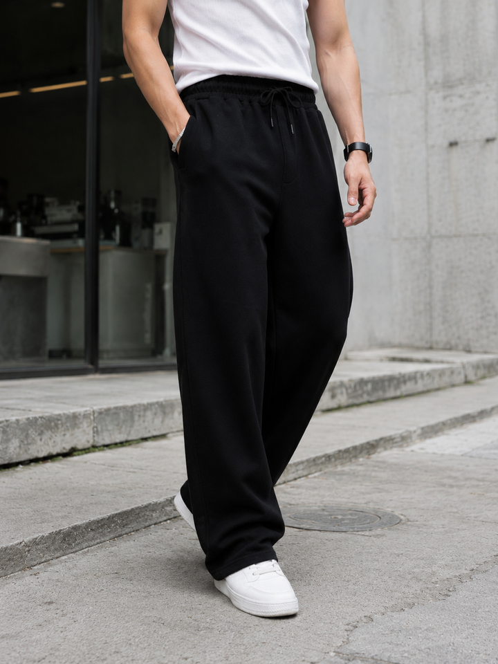 Korean Fit: Black Solid Joggers