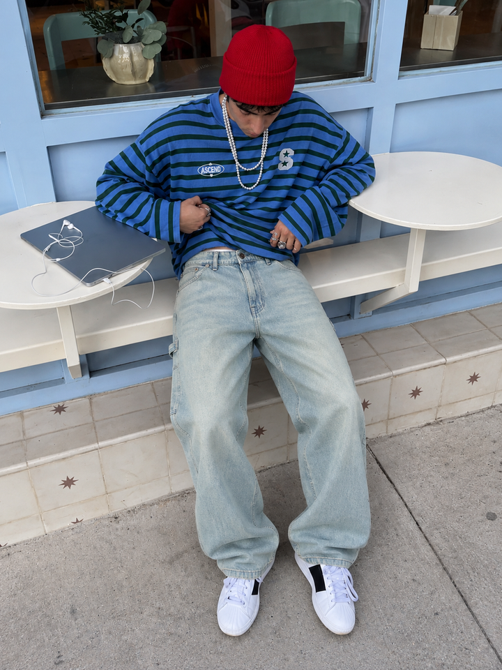 Light Blue Baggy Jeans Street Style