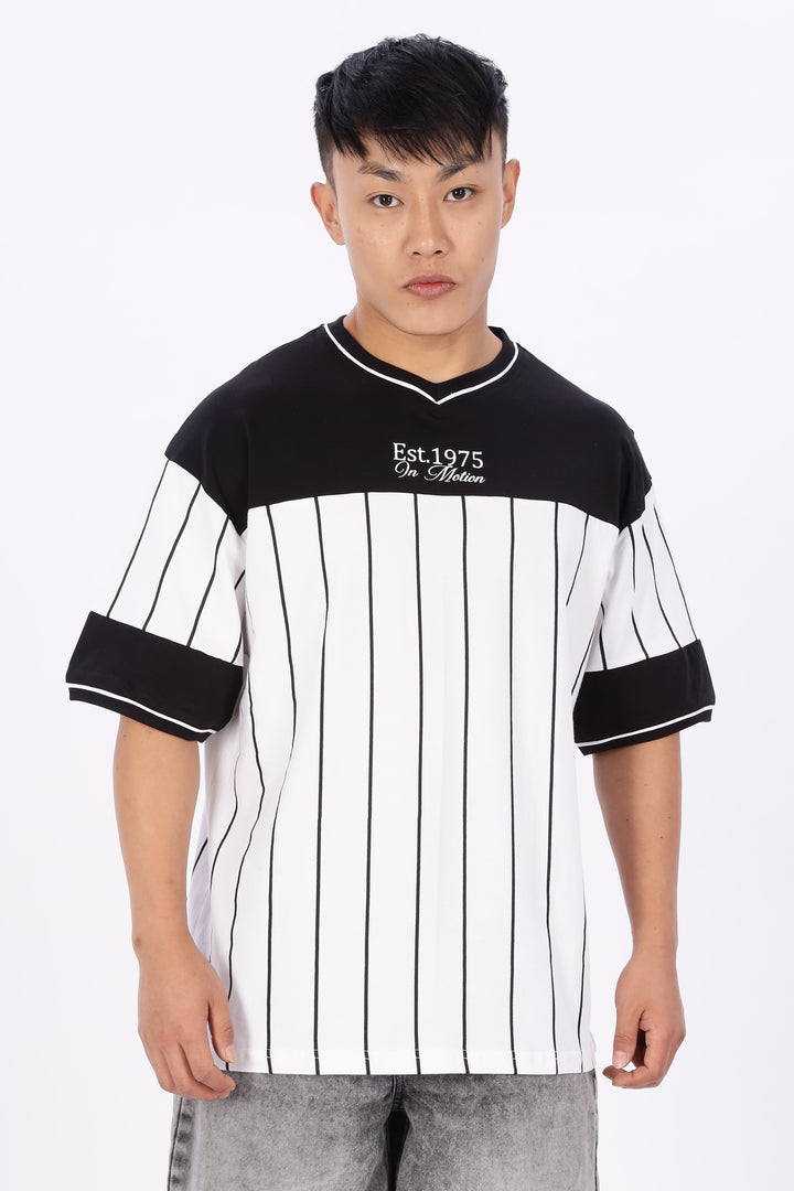 Vintage: Black and White Oversized T-shirt