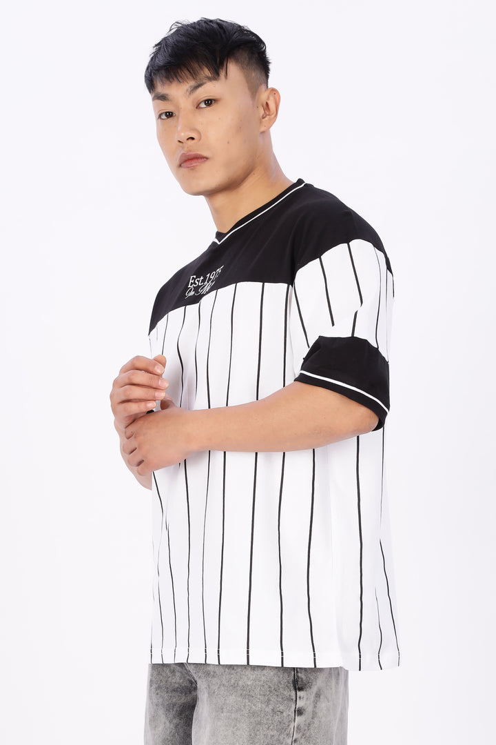 Vintage: Black and White Oversized T-shirt