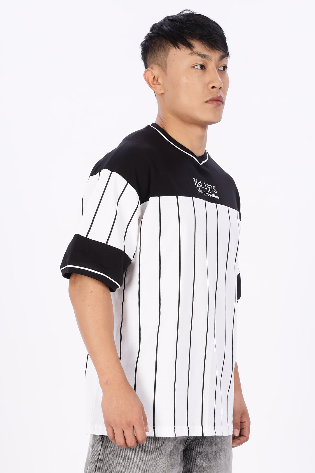 Vintage: Black and White Oversized T-shirt