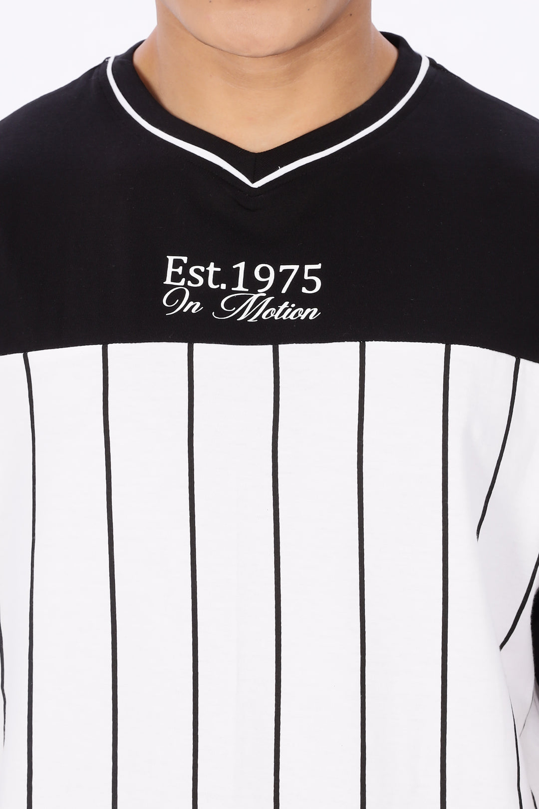 Vintage: Black and White Oversized T-shirt