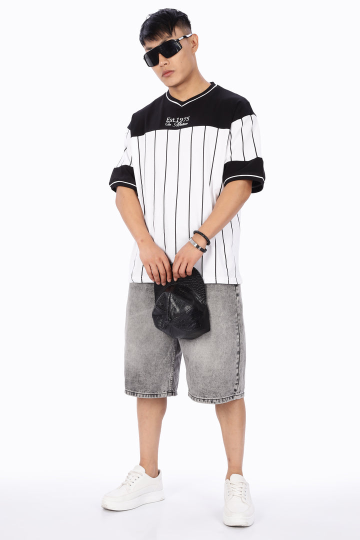 Vintage: Black and White Oversized T-shirt