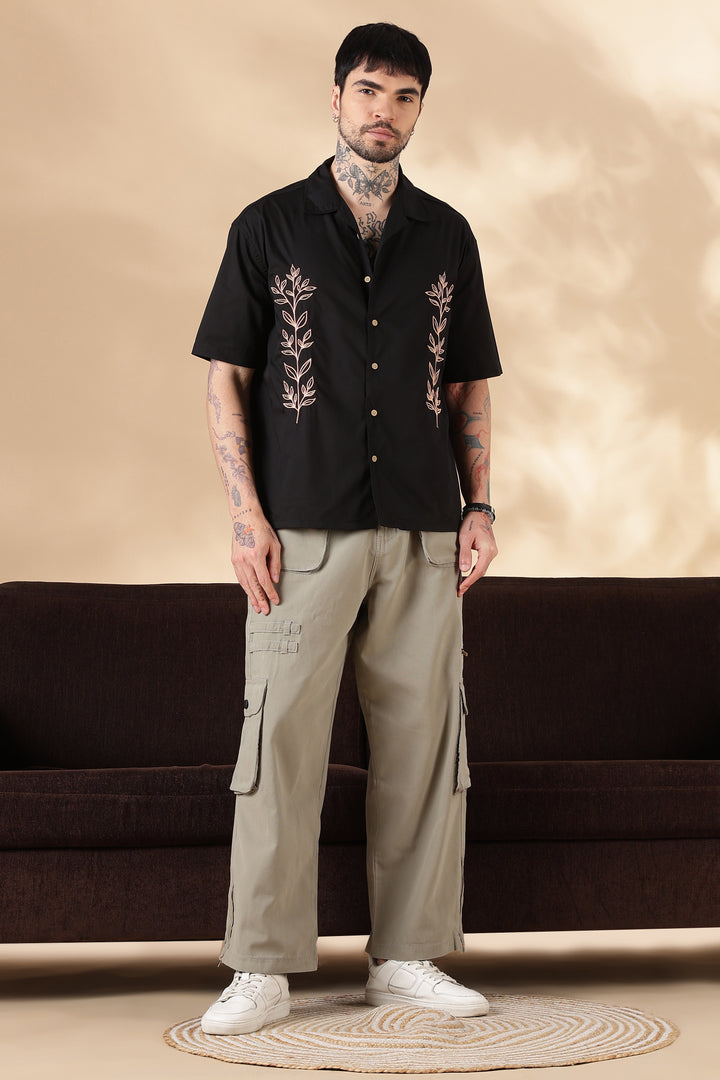 Root : Embroidery Black Shirt