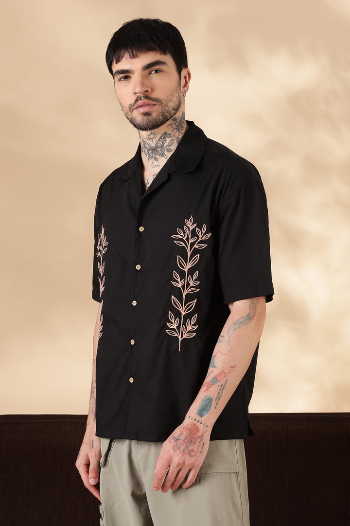 Root : Embroidery Black Shirt