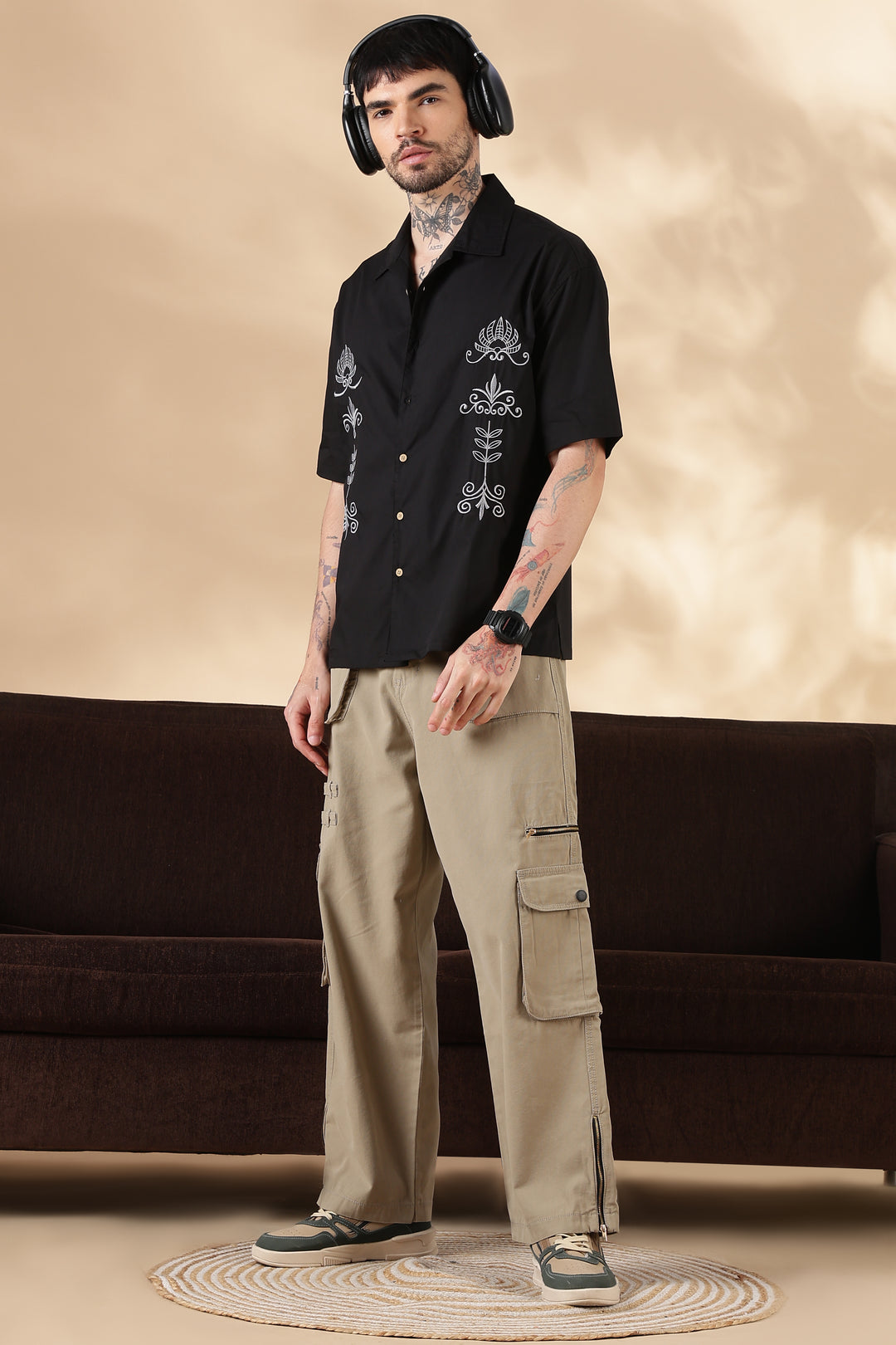 Artwork : Embroidery Black Shirt