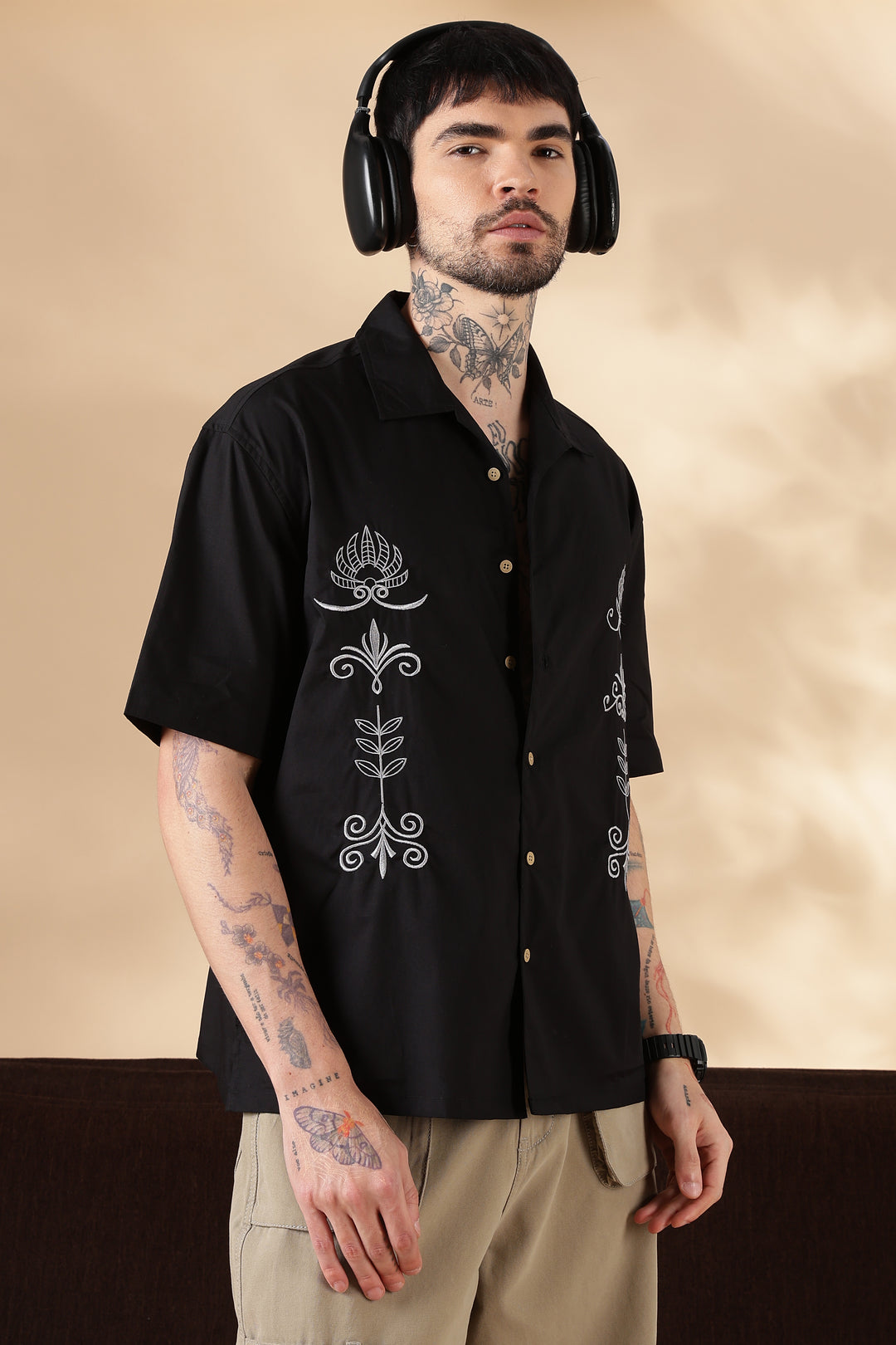 Artwork : Embroidery Black Shirt