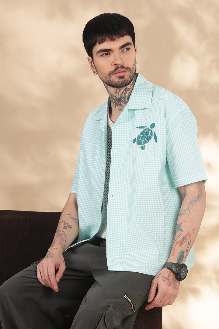 Turtle: Embroidery Oversized Shirt