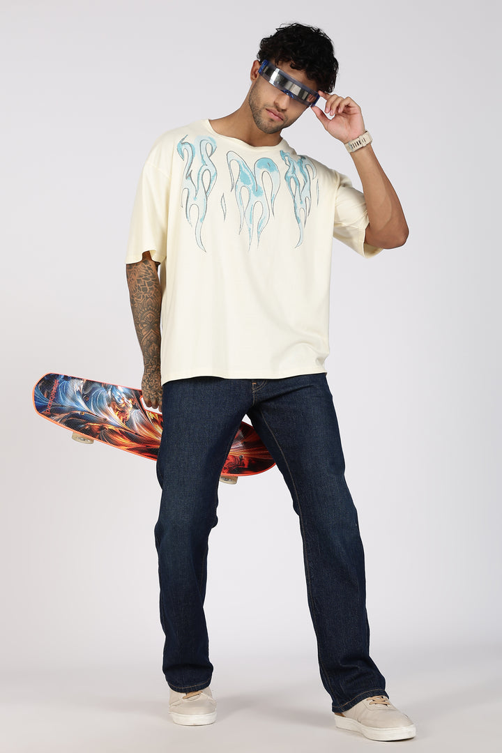 Blue Flames: cream Oversized T-shirt