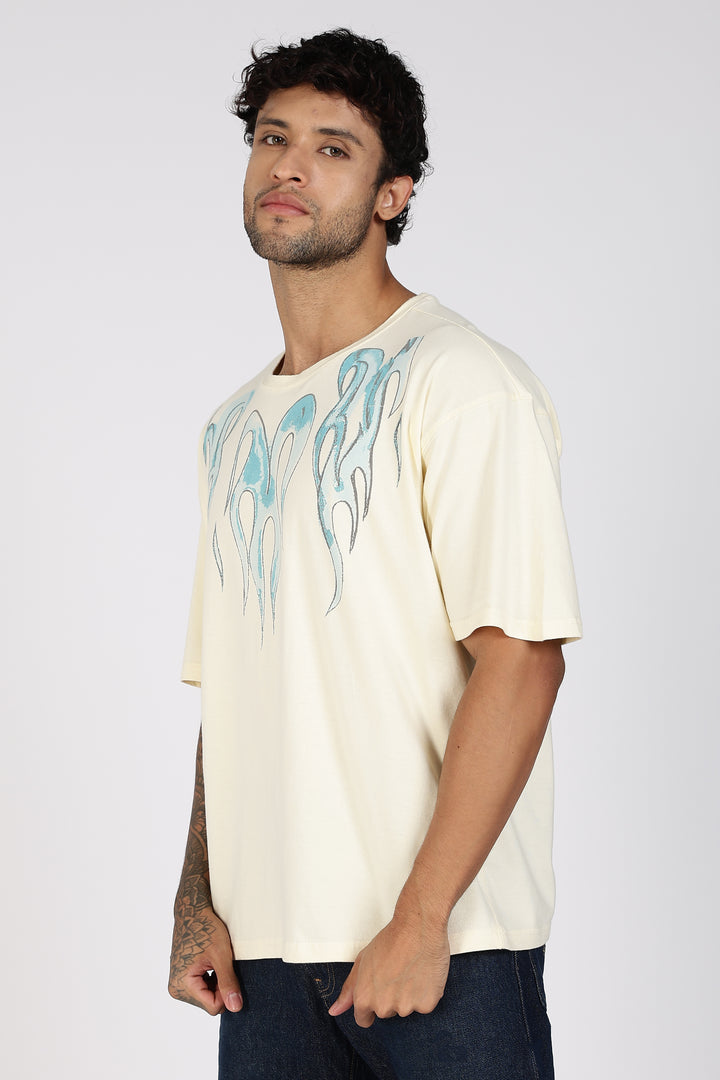 Blue Flames: cream Oversized T-shirt