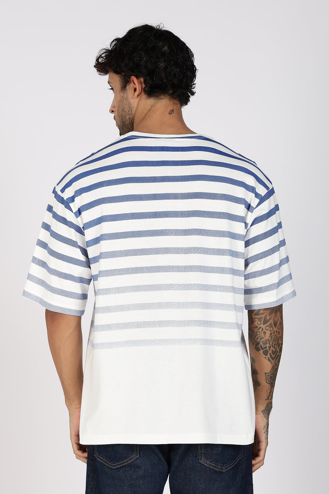 Stripes Gradient : Oversized T-shirt