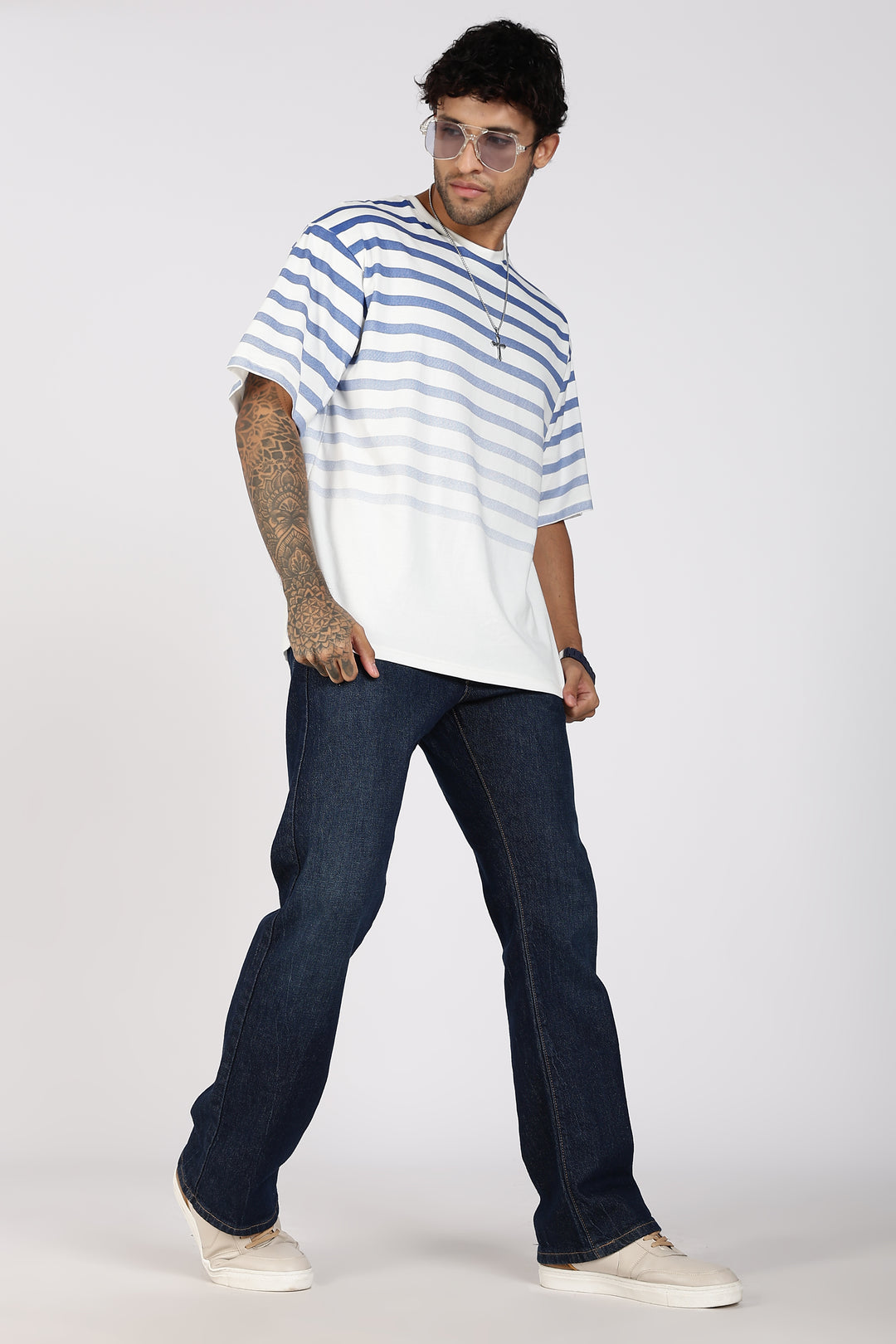 Stripes Gradient : Oversized T-shirt