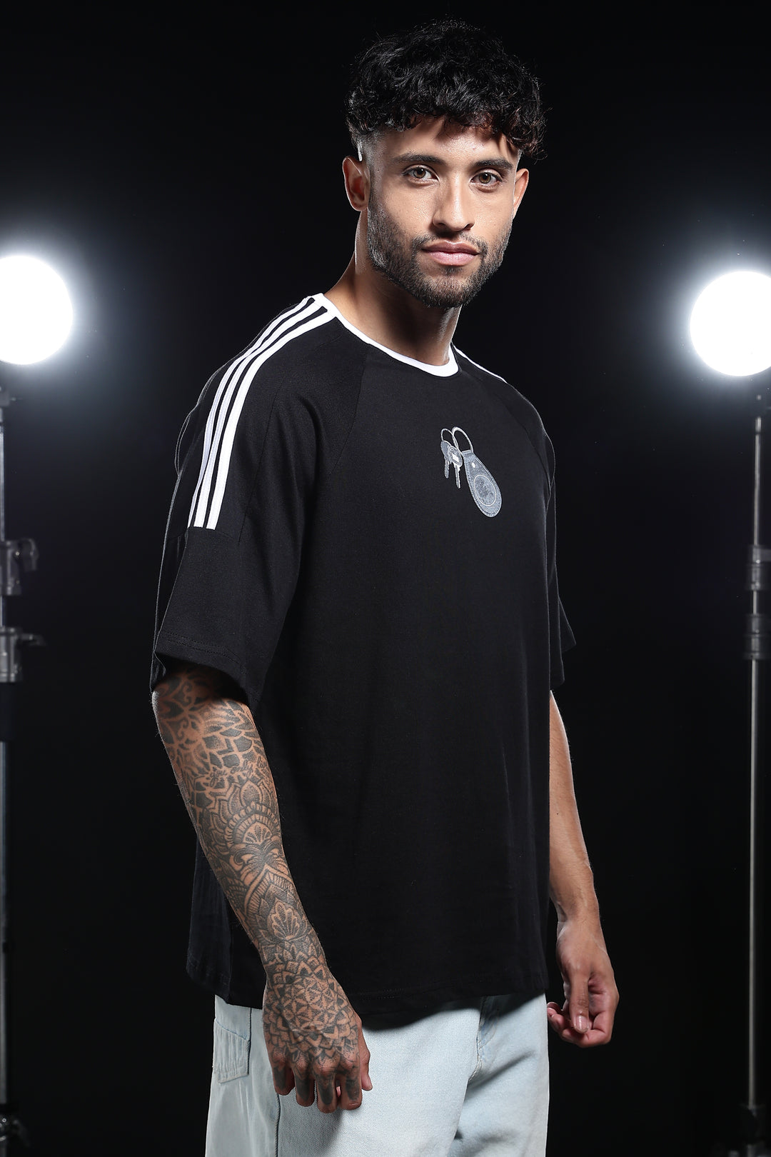 Grey Keychain: Black Oversized T-shirt