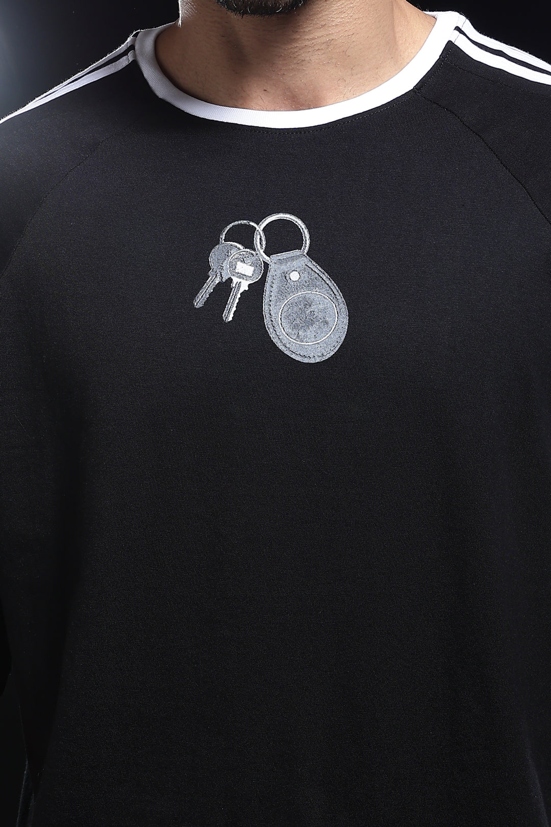 Grey Keychain: Black Oversized T-shirt