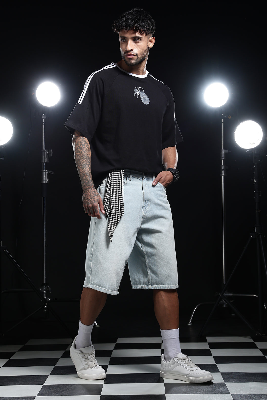 Grey Keychain: Black Oversized T-shirt