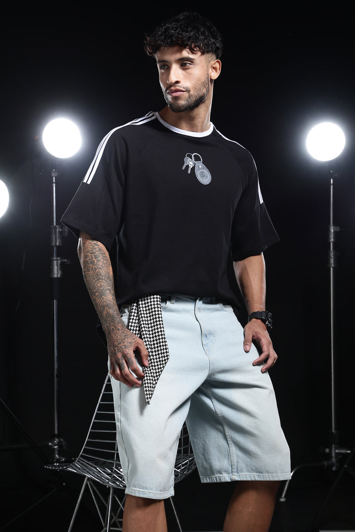 Grey Keychain: Black Oversized T-shirt