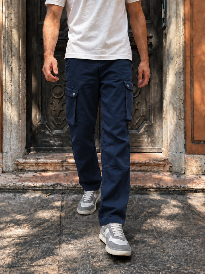 Combat : Navy Regular Fiit Cargo Pants