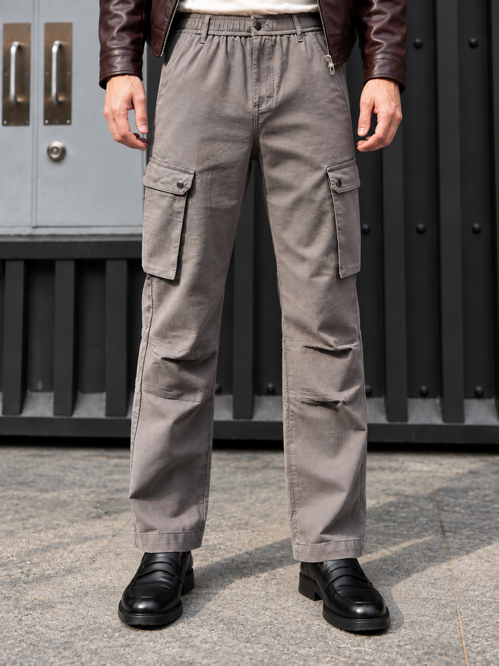 Combat : Dark Grey Regular Fit Cargo Pants