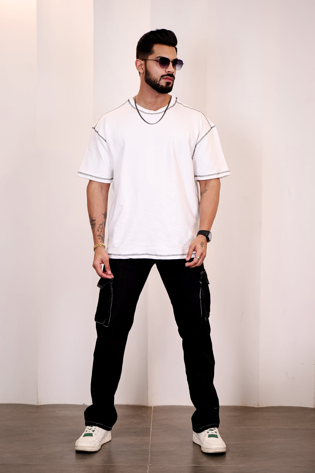 Contrast Stitch White Oversized T-shirt 2