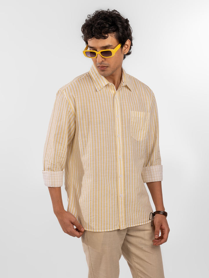 Streaks: Yellow Shirt 3