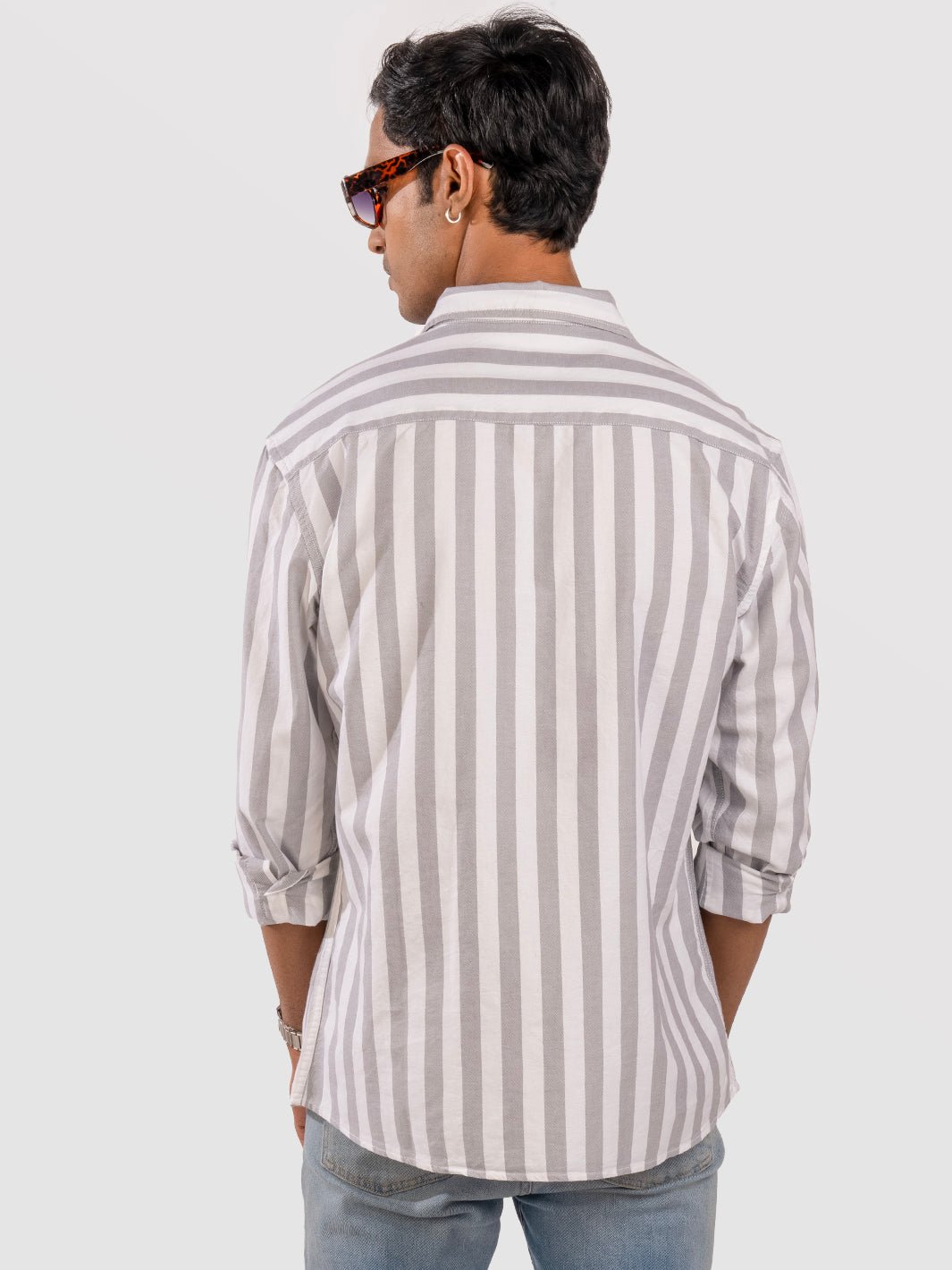 Oxford: Grey Stripes 4