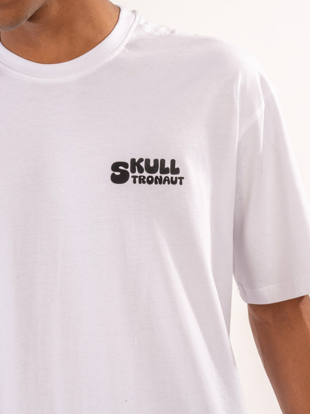 Eszett Skull T-shirt Front 4